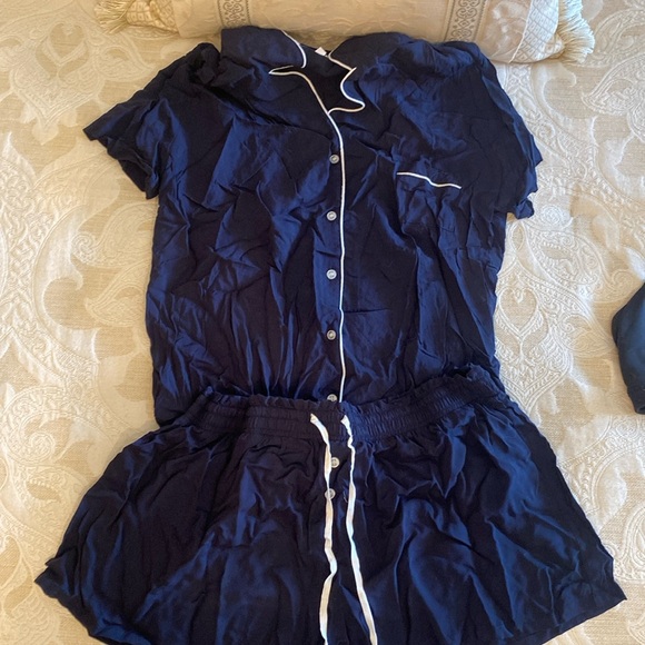 Splendid PJ Set - Picture 1 of 8